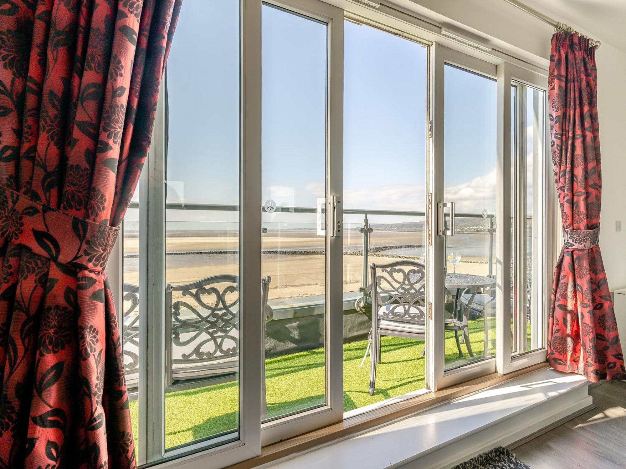 Beachview Llanelli Luaran gambar